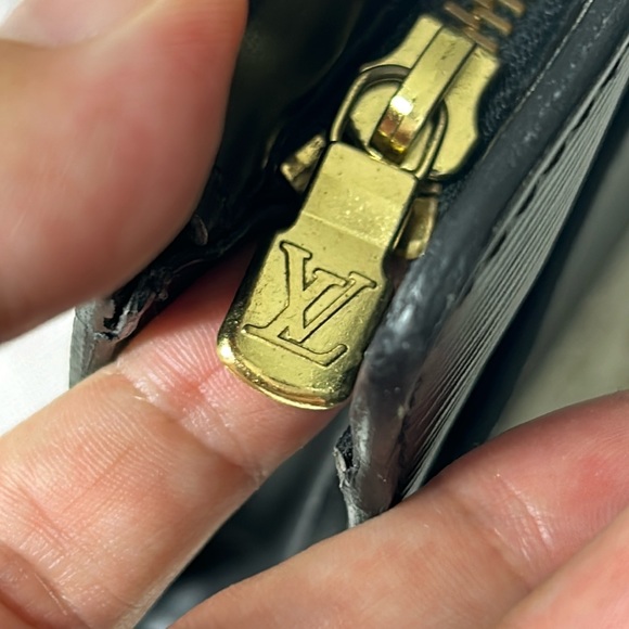 🖤Louis Vuitton Black Epi Homme Toiletry - Picture 8 of 17